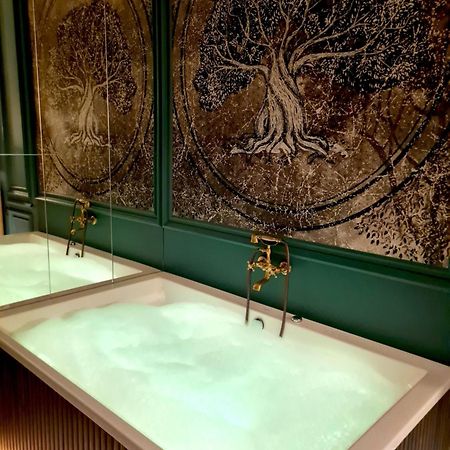 Appartamento Art Jacuzzi Koletek Cracovia Esterno foto